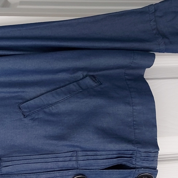 Christopher and Banks chambray light jacket size m - Picture 3 of 8